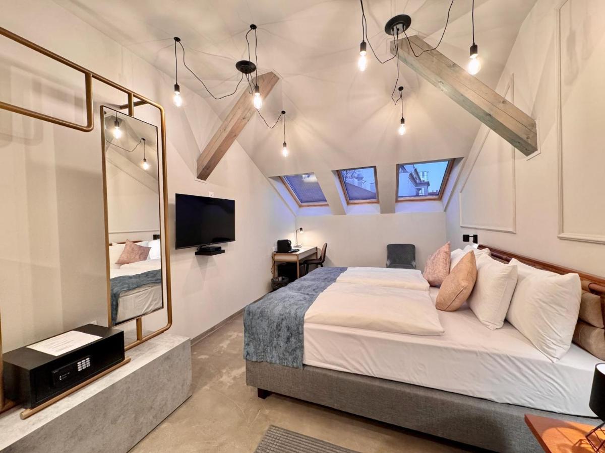 Bazaar Boutique Residence Budapest Esterno foto